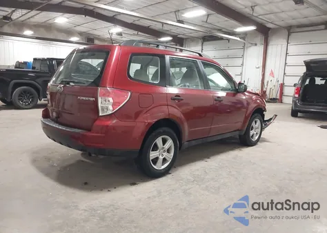 2011 Subaru Forester 2.5X z USA, uszkodzony, nr VIN JF2SHBBC2BH710141